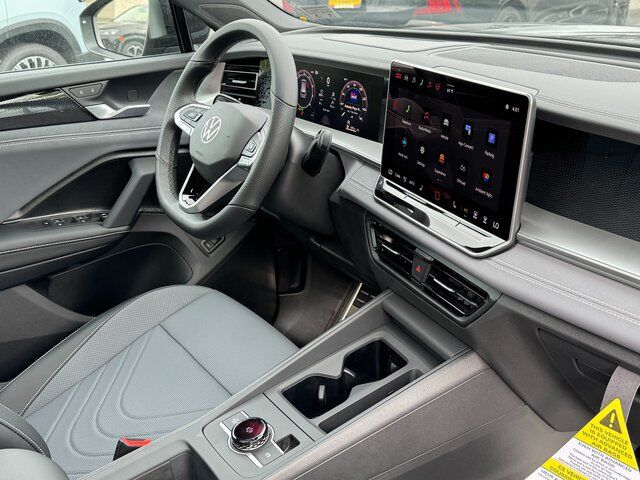 2026 Volkswagen Tiguan SE R-Line Black Springfield VA