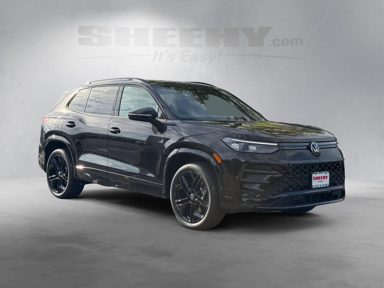 2026 Volkswagen Tiguan SE R-Line Black