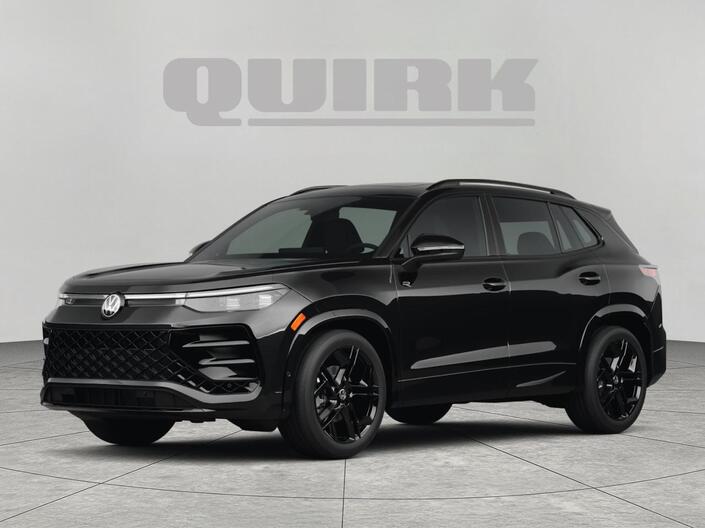 2026 Volkswagen Tiguan SE R-Line Black(ARRIVING END OF FEB/EARLY MARCH) Oshkosh WI