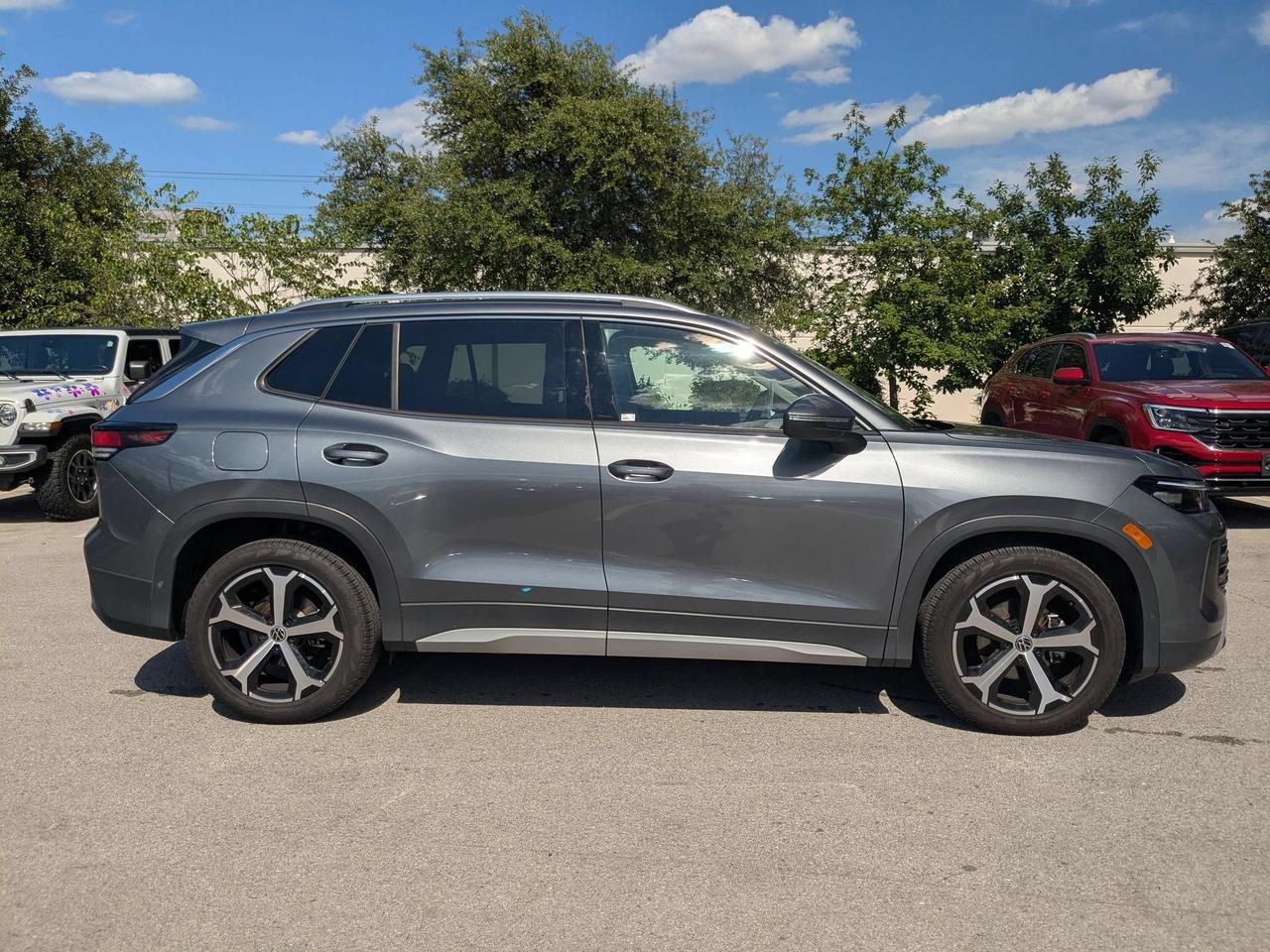2026 Volkswagen Tiguan SE