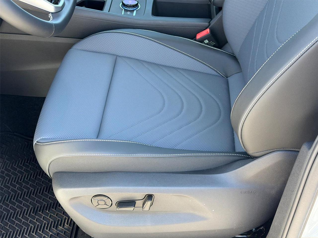 2026 Volkswagen Tiguan SE Hagerstown MD