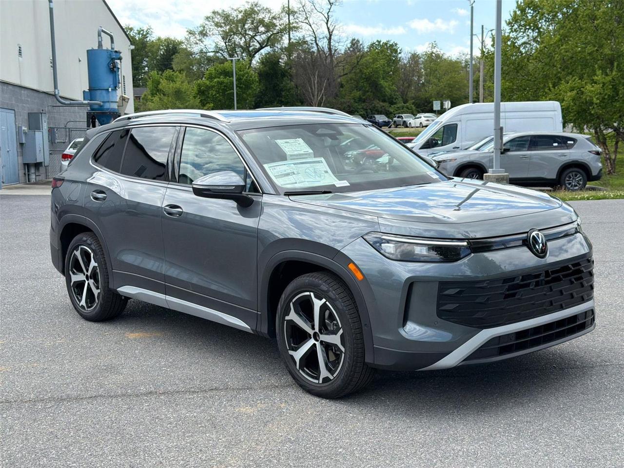 2026 Volkswagen Tiguan SE