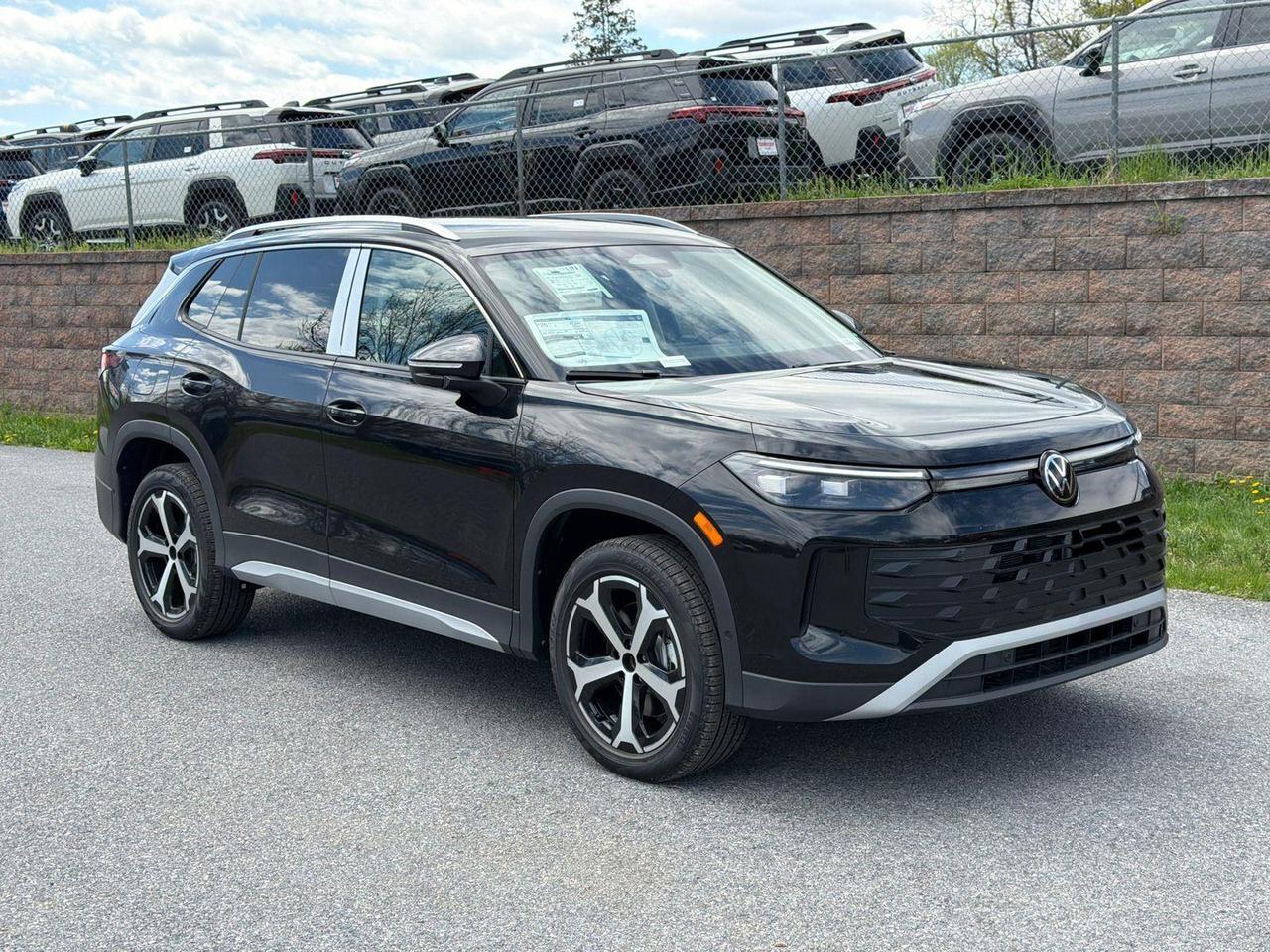 2026 Volkswagen Tiguan SE