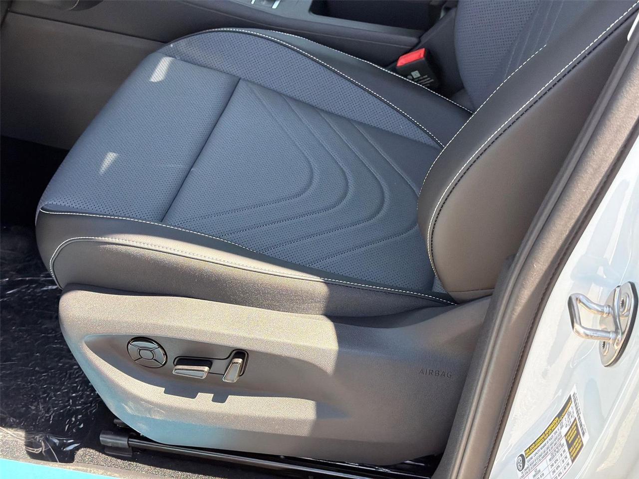2026 Volkswagen Tiguan SE Hagerstown MD