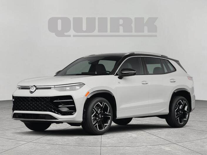 2026 Volkswagen Tiguan SEL R-Line Turbo Oshkosh WI
