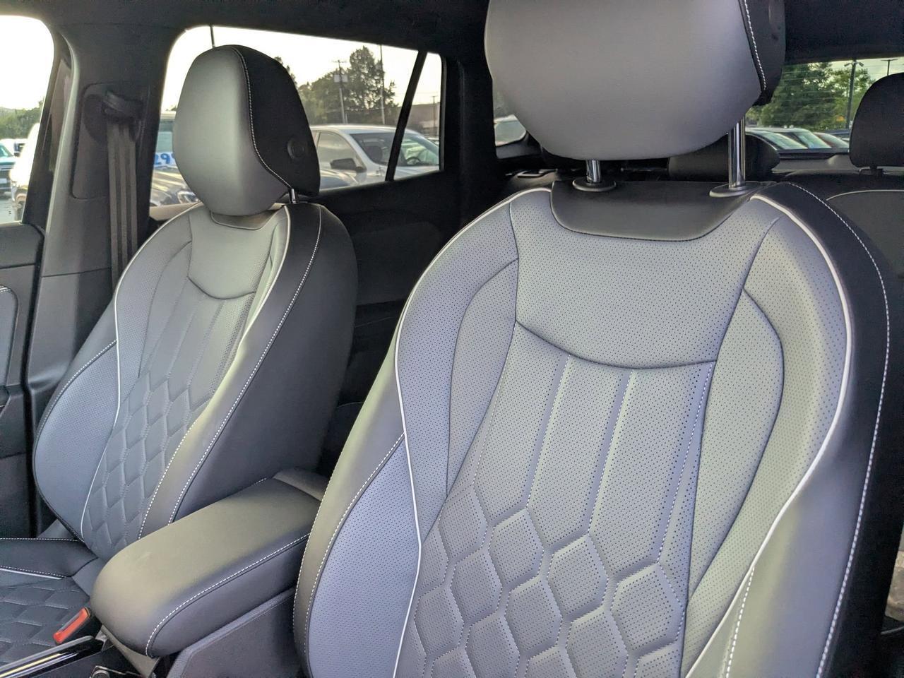 2026 Volkswagen Tiguan SEL R-Line Turbo San Antonio TX