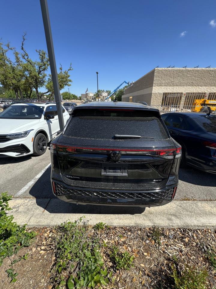 2026 Volkswagen Tiguan SEL R-Line Turbo