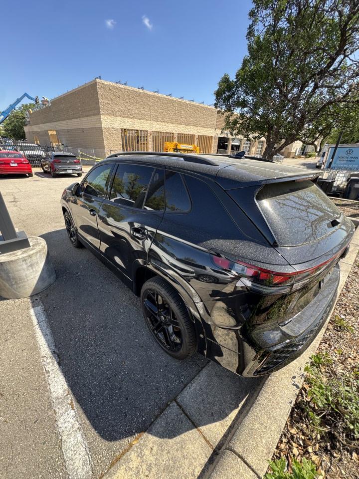 2026 Volkswagen Tiguan SEL R-Line Turbo