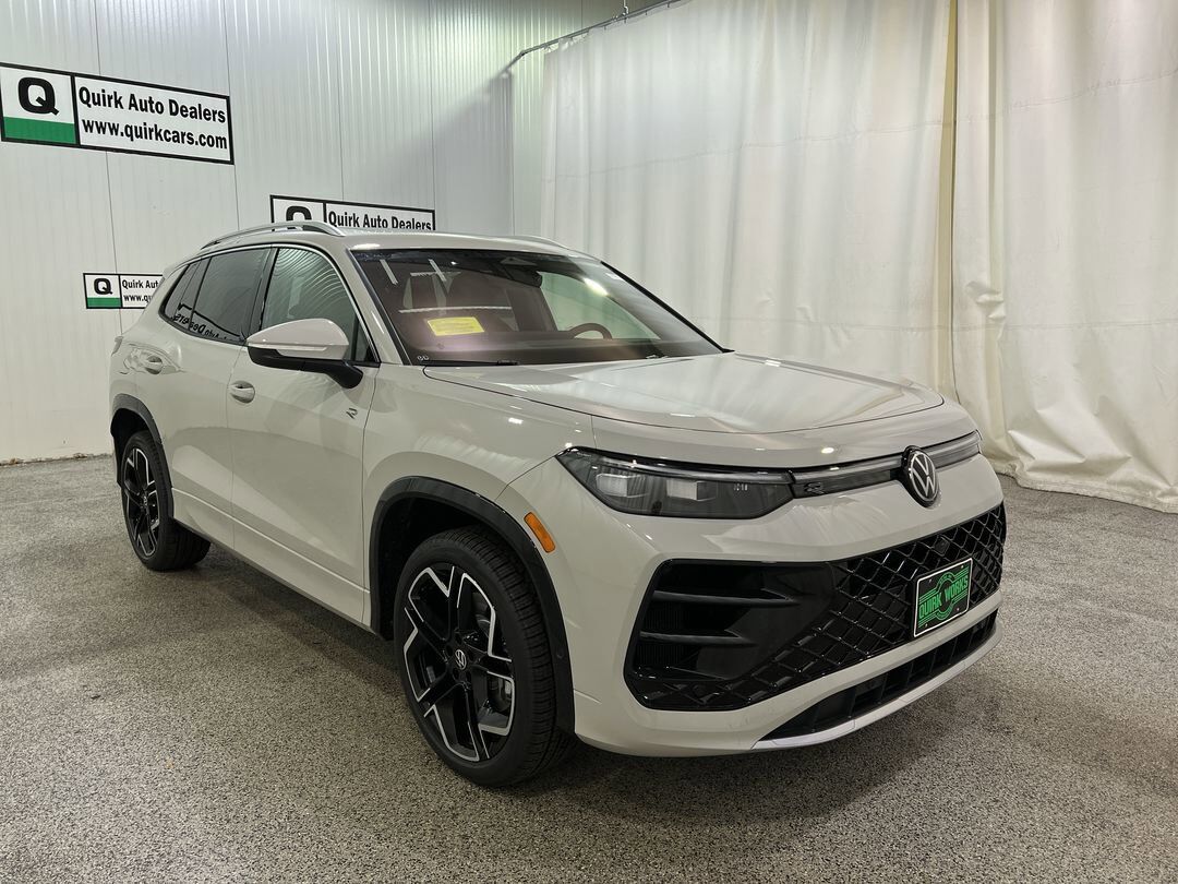 2026 Volkswagen Tiguan SEL R-Line Turbo