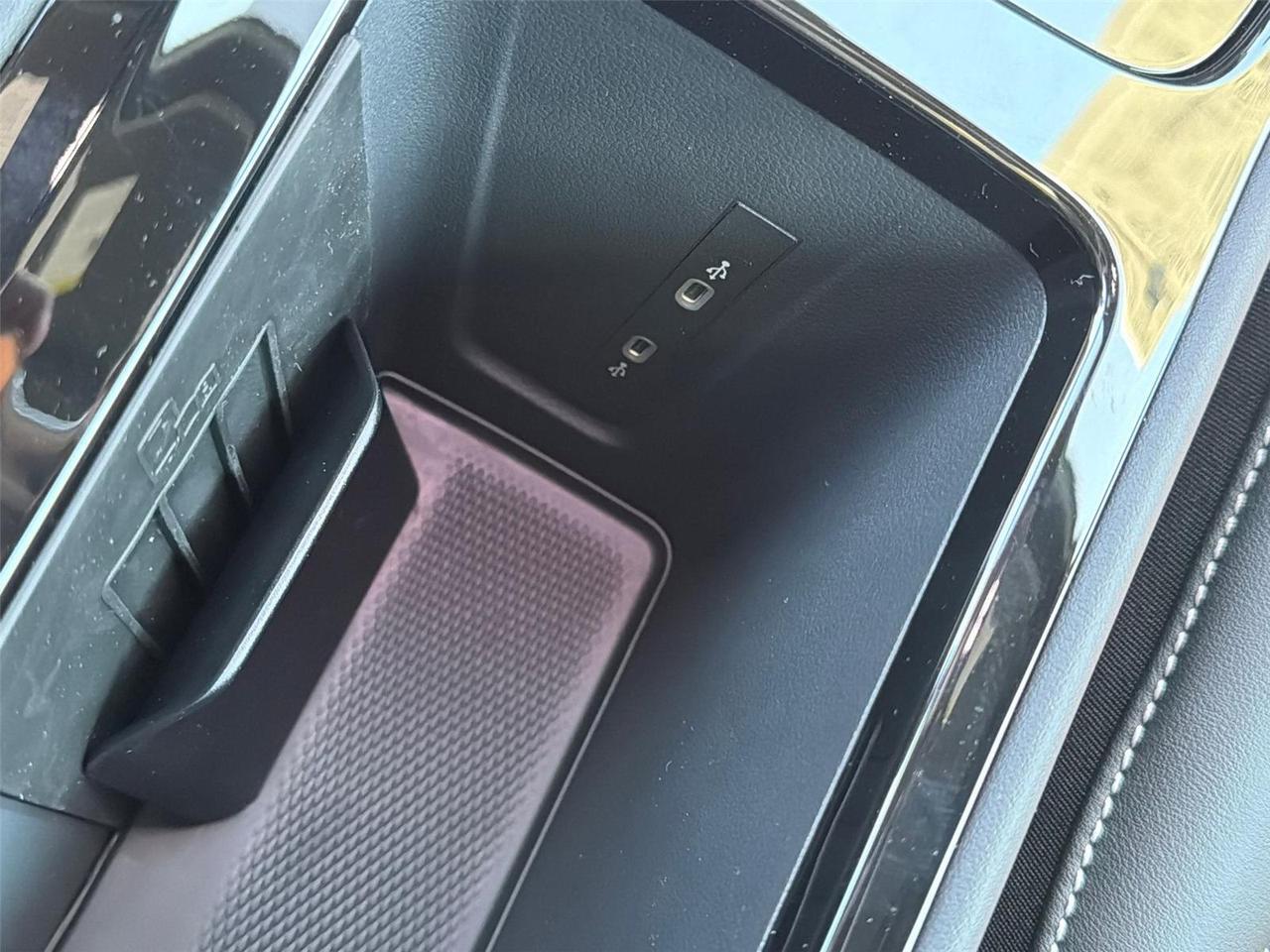 2026 Volkswagen Tiguan SEL R-Line Turbo Hagerstown MD