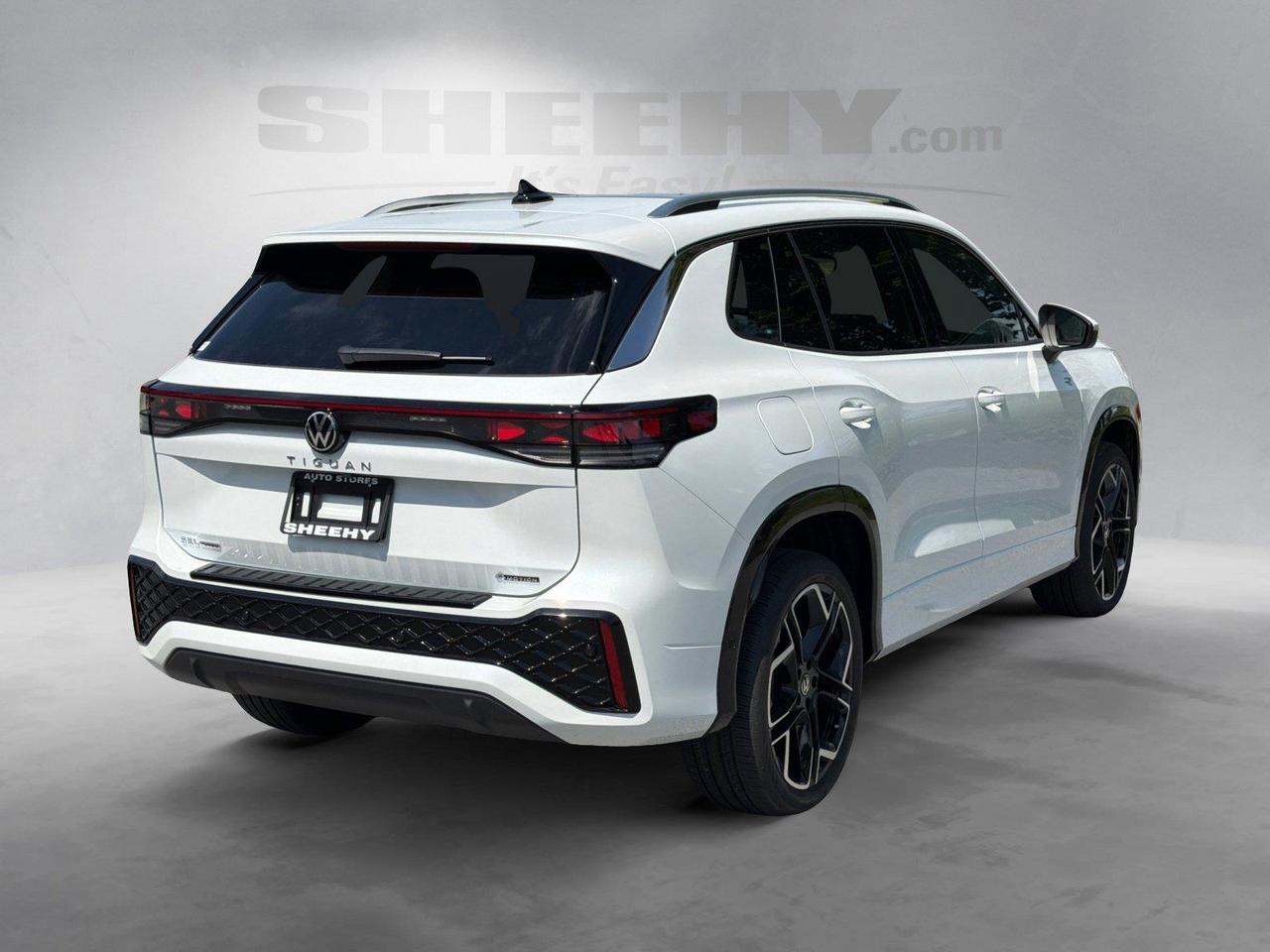 2026 Volkswagen Tiguan SEL R-Line Turbo Hagerstown MD