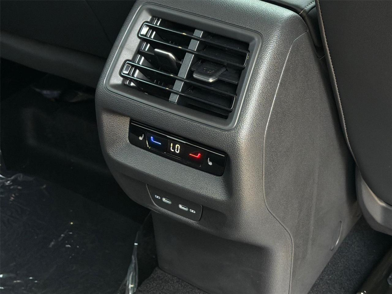 2026 Volkswagen Tiguan SEL R-Line Turbo Hagerstown MD