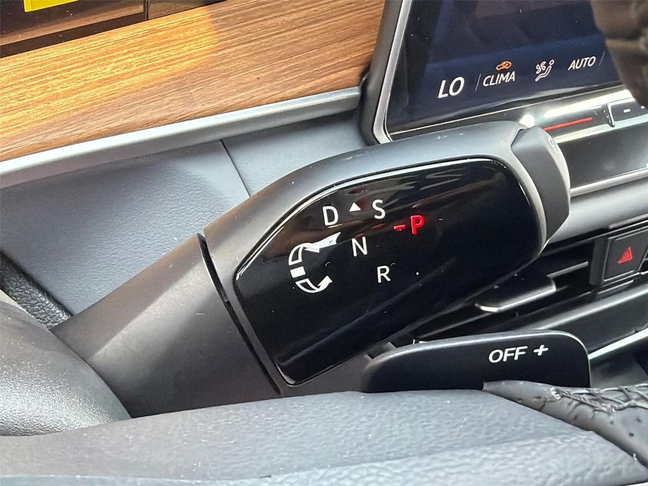 2026 Volkswagen Tiguan SEL R-Line Turbo Hagerstown MD