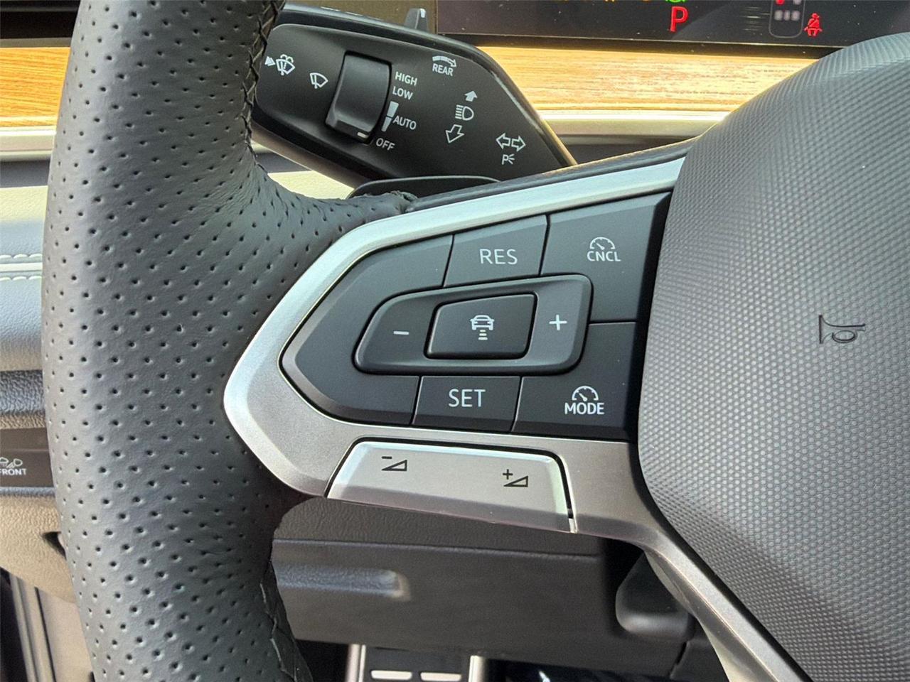 2026 Volkswagen Tiguan SEL R-Line Turbo Hagerstown MD