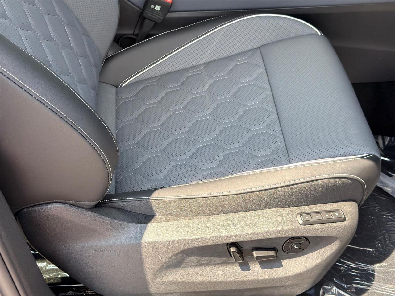 2026 Volkswagen Tiguan SEL R-Line Turbo Hagerstown MD