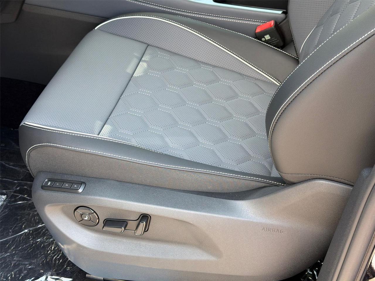 2026 Volkswagen Tiguan SEL R-Line Turbo Hagerstown MD