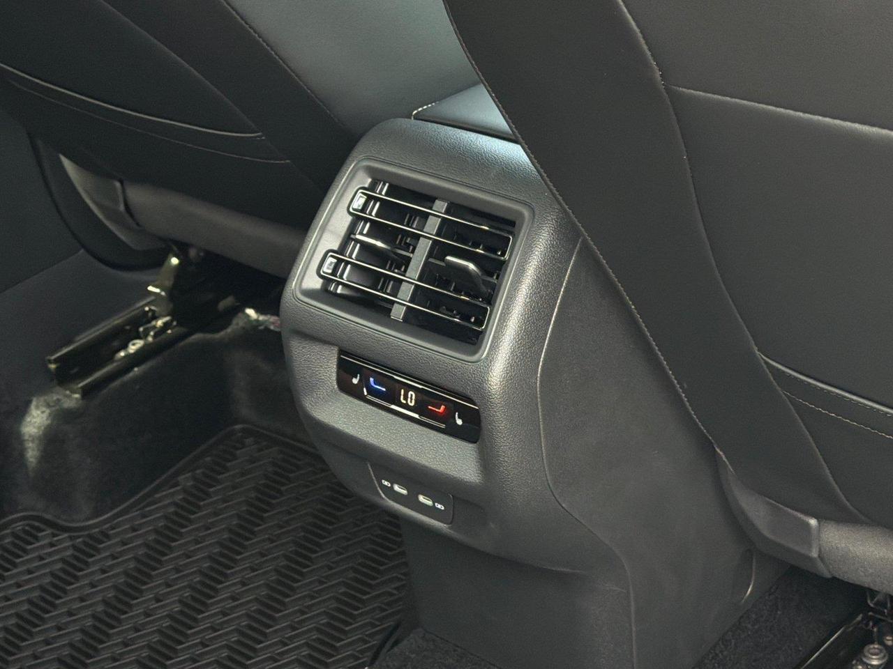 2026 Volkswagen Tiguan SEL R-Line Turbo Hagerstown MD
