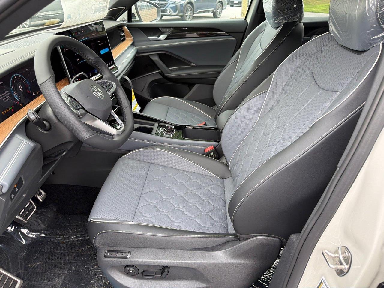 2026 Volkswagen Tiguan SEL R-Line Turbo Hagerstown MD
