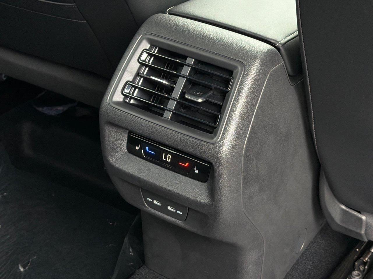 2026 Volkswagen Tiguan SEL R-Line Turbo Hagerstown MD
