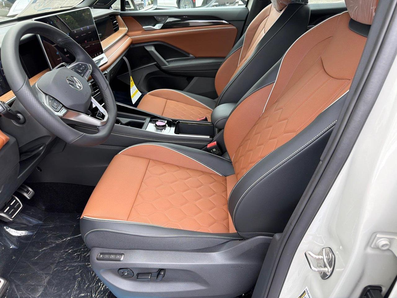 2026 Volkswagen Tiguan SEL R-Line Turbo Hagerstown MD