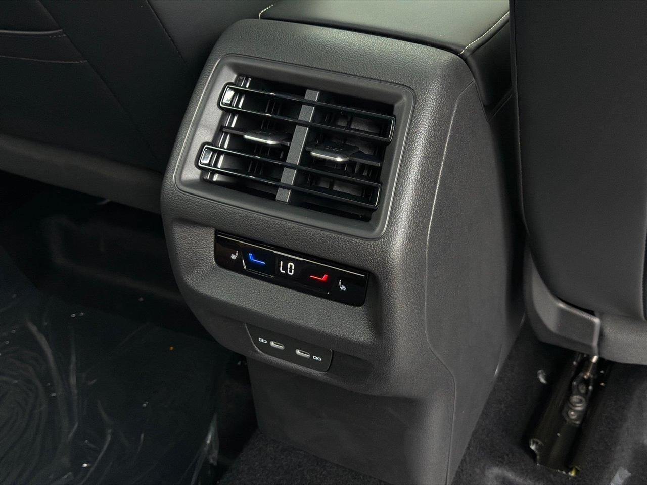 2026 Volkswagen Tiguan SEL R-Line Turbo Hagerstown MD