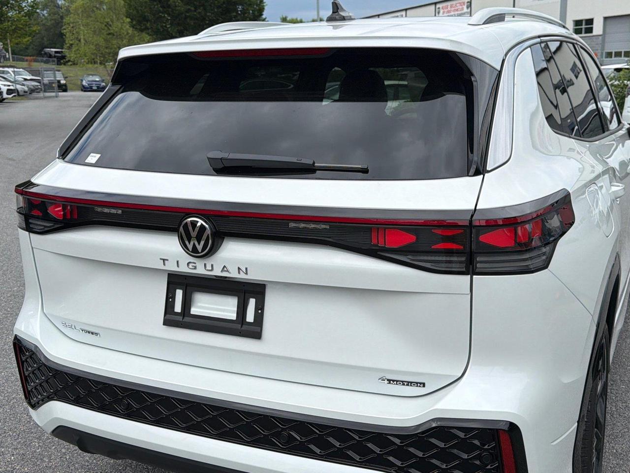 2026 Volkswagen Tiguan SEL R-Line Turbo Hagerstown MD