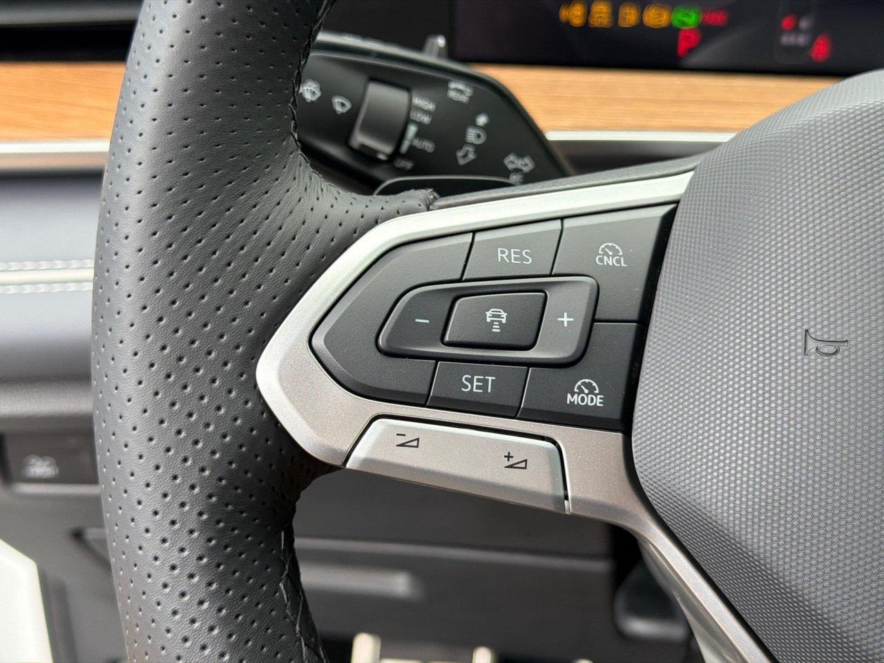 2026 Volkswagen Tiguan SEL R-Line Turbo Hagerstown MD