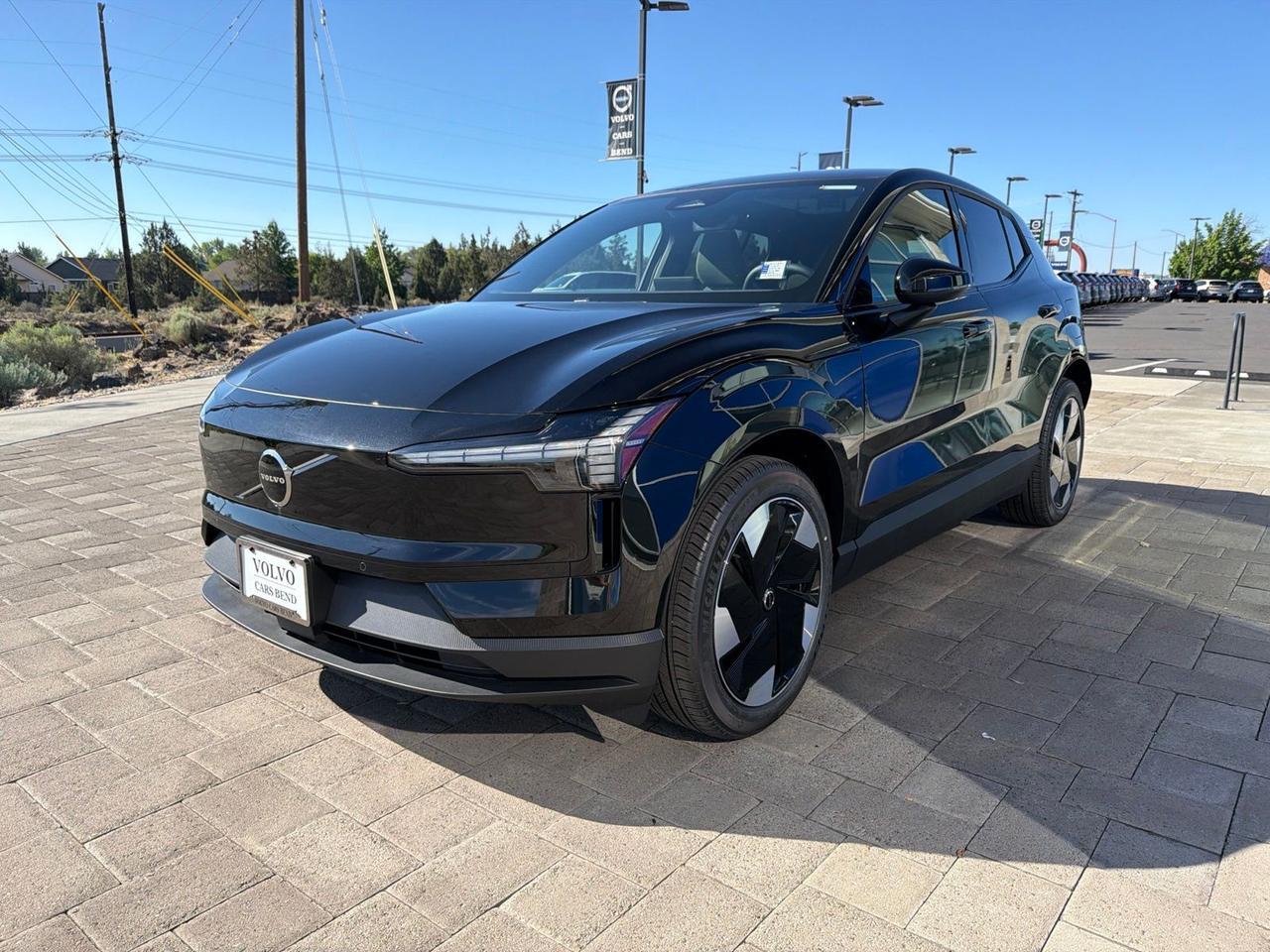 2026 Volvo EX30 Single Motor Plus Bend OR