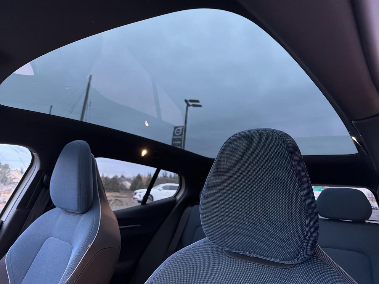 2026 Volvo EX30 Twin Motor Cross Country Ultra Bend OR