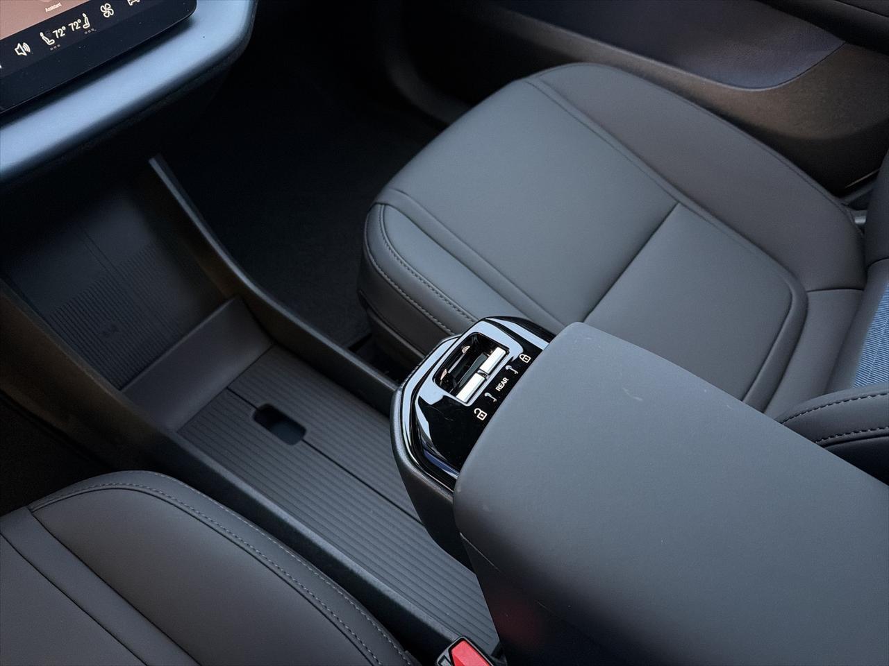 2026 Volvo EX30 Twin Motor Cross Country Ultra Bend OR