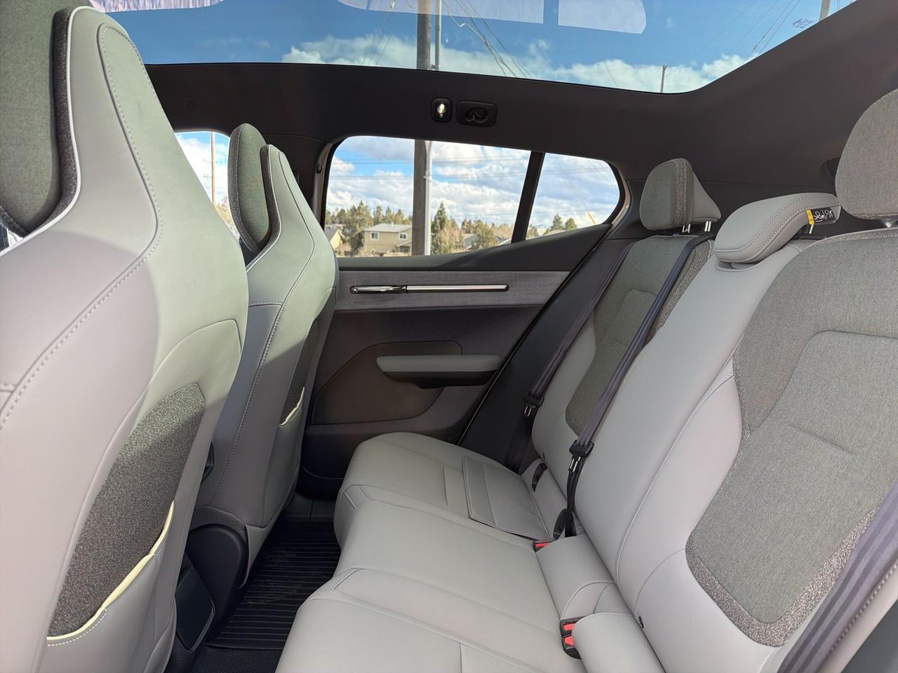 2026 Volvo EX30 Twin Motor Cross Country Ultra Bend OR