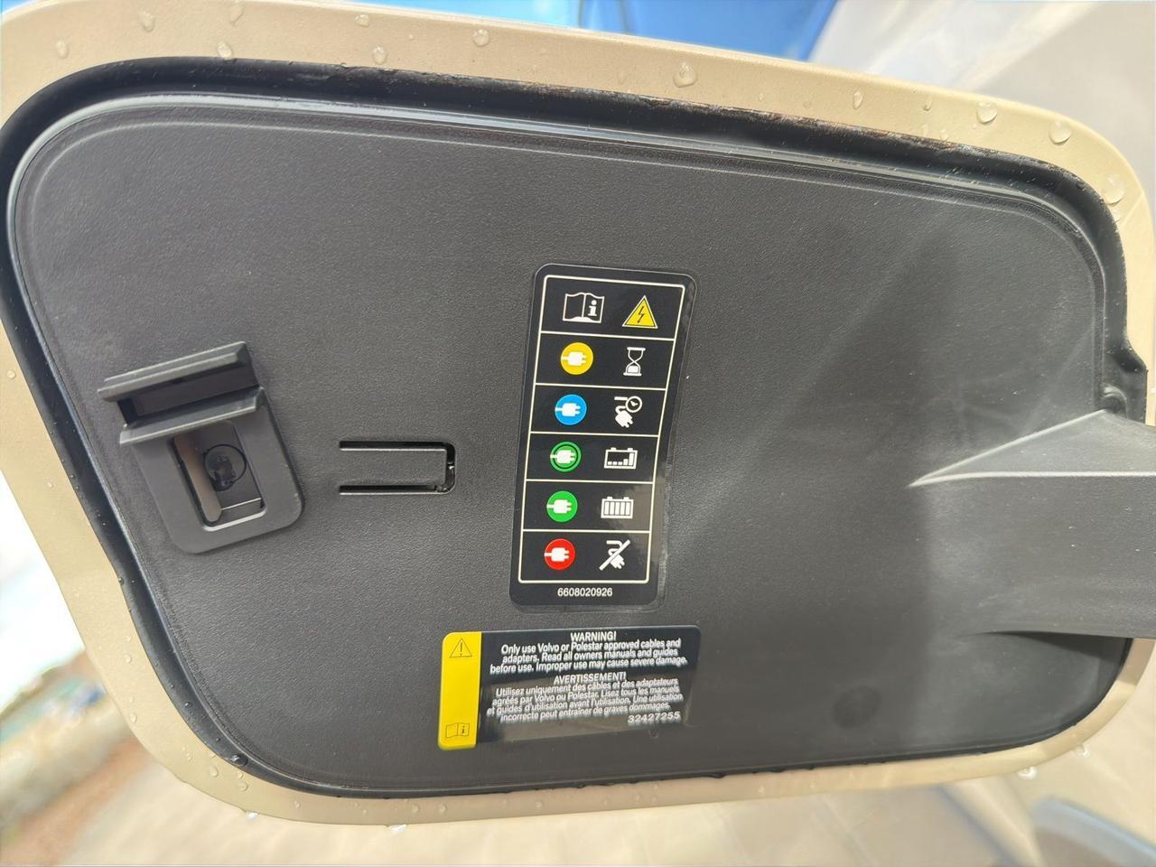 2026 Volvo EX30 Twin Motor Cross Country Ultra Bend OR