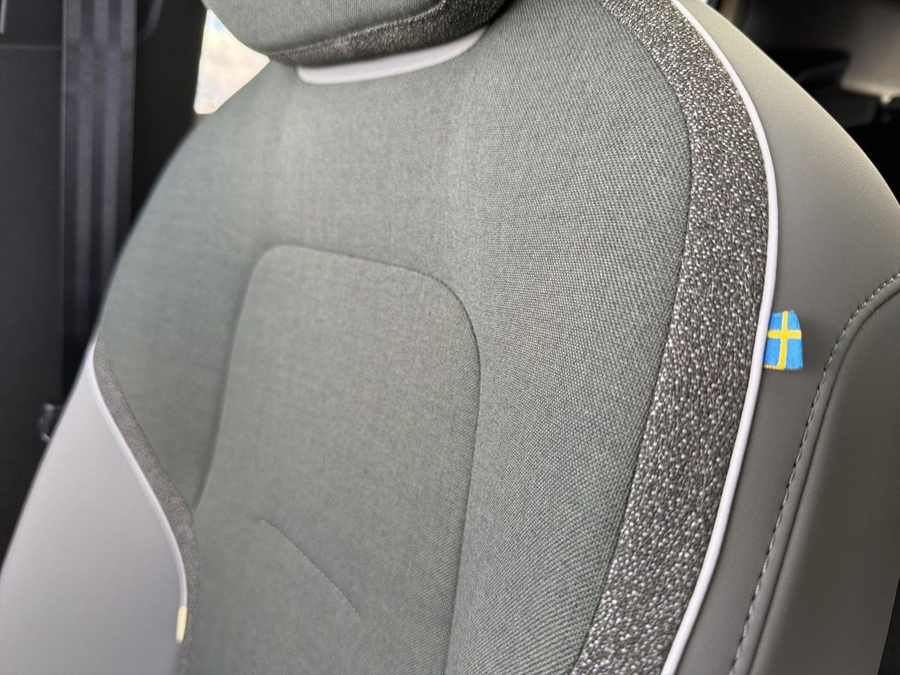 2026 Volvo EX30 Twin Motor Cross Country Ultra Bend OR