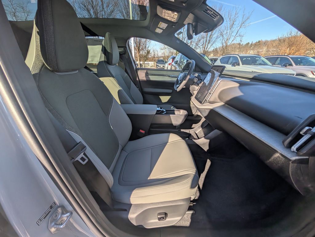 2026 Volvo EX30 Twin Motor Cross Country Ultra Hunt Valley MD