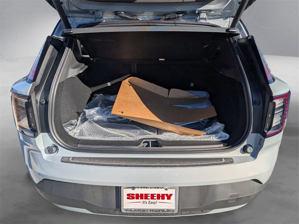 2026 Volvo EX30 Twin Motor Cross Country Ultra Hunt Valley MD