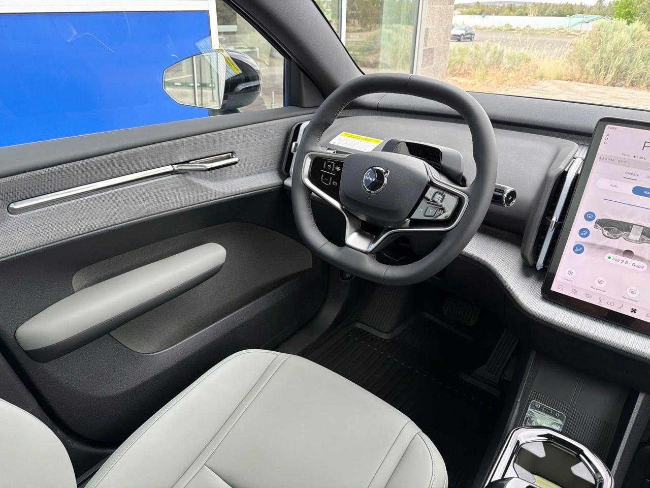 2026 Volvo EX30 Twin Motor Performance Plus Bend OR