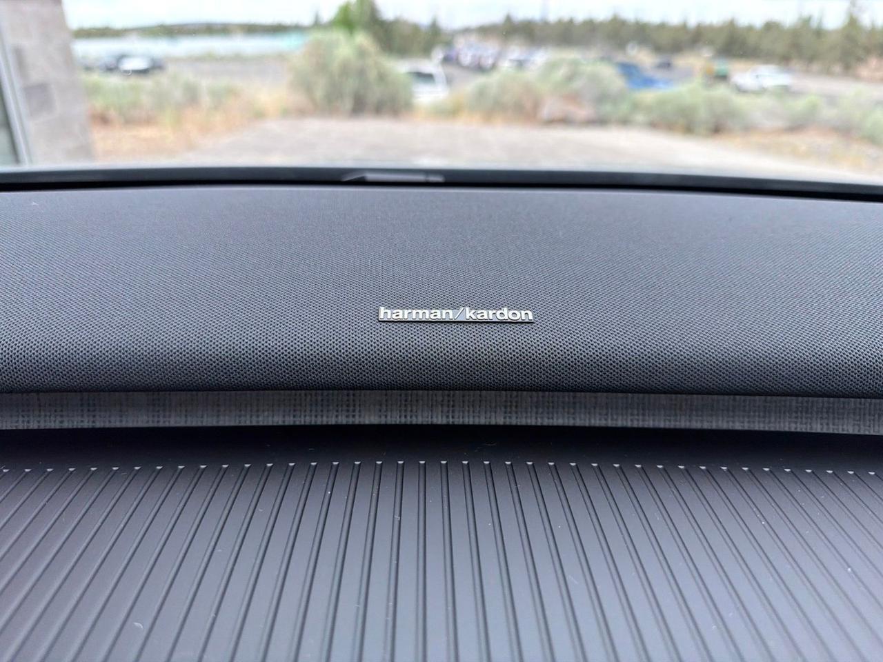 2026 Volvo EX30 Twin Motor Performance Plus Bend OR