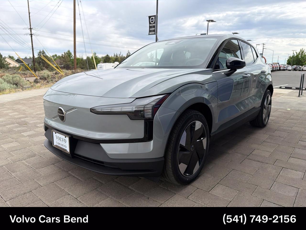2026 Volvo EX30 Twin Motor Performance Plus Bend OR