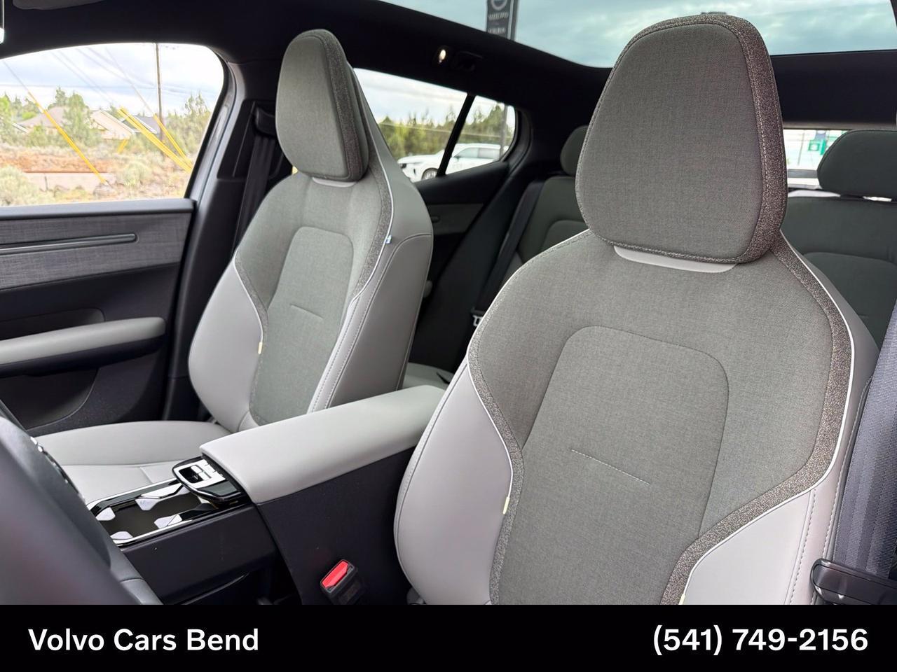 2026 Volvo EX30 Twin Motor Performance Plus Bend OR