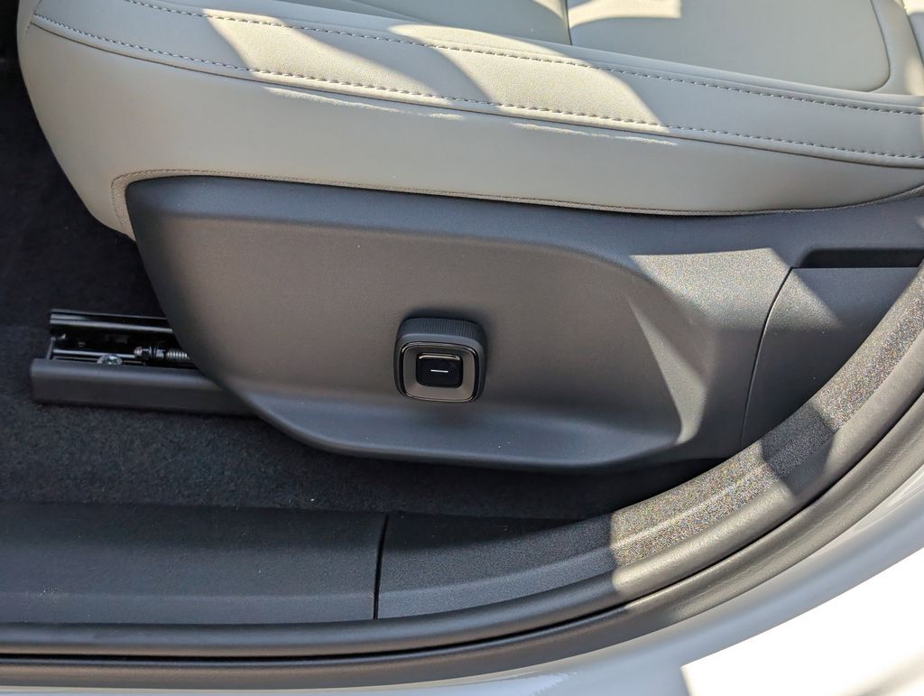2026 Volvo EX30 Twin Motor Performance Plus Hunt Valley MD