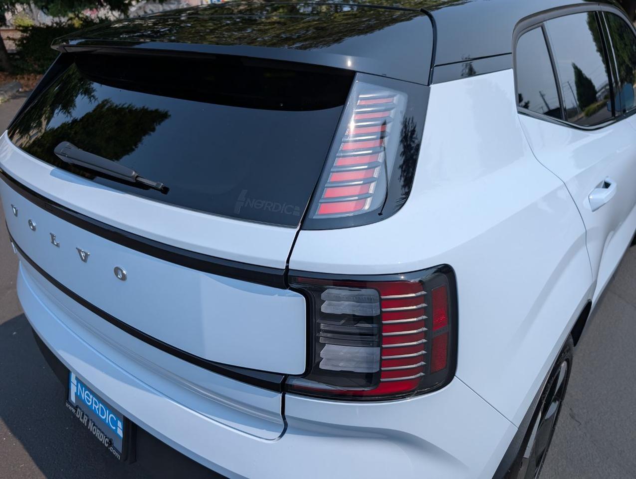 2026 Volvo EX30 Twin Motor Performance ULTRA | 422ph, 253mi EV, Harman Kardon, Pilot Assist, 4 Heated Seats & Wheel Portland OR