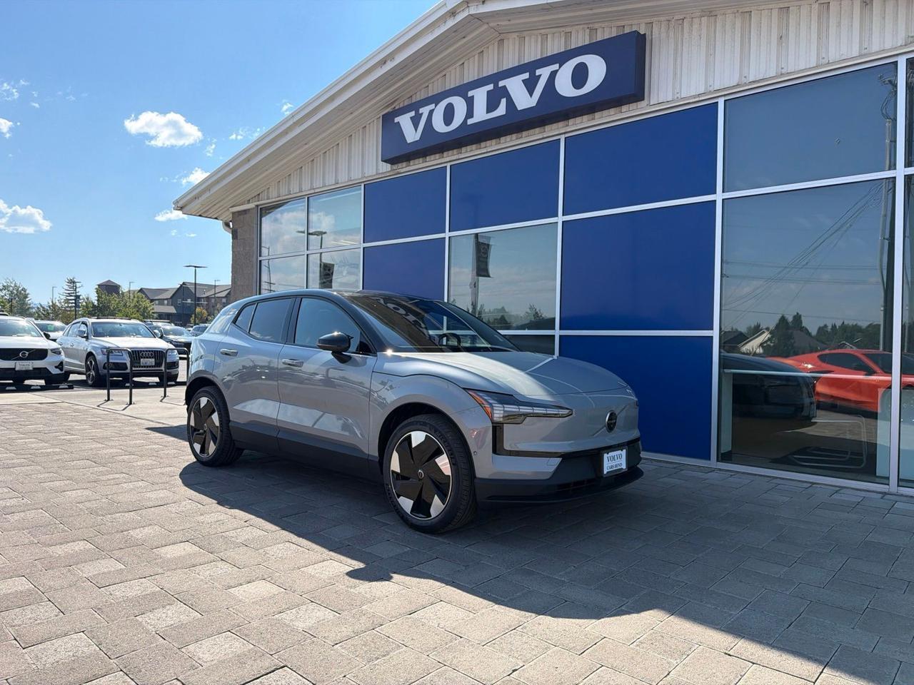 2026 Volvo EX30 Twin Motor Performance Ultra