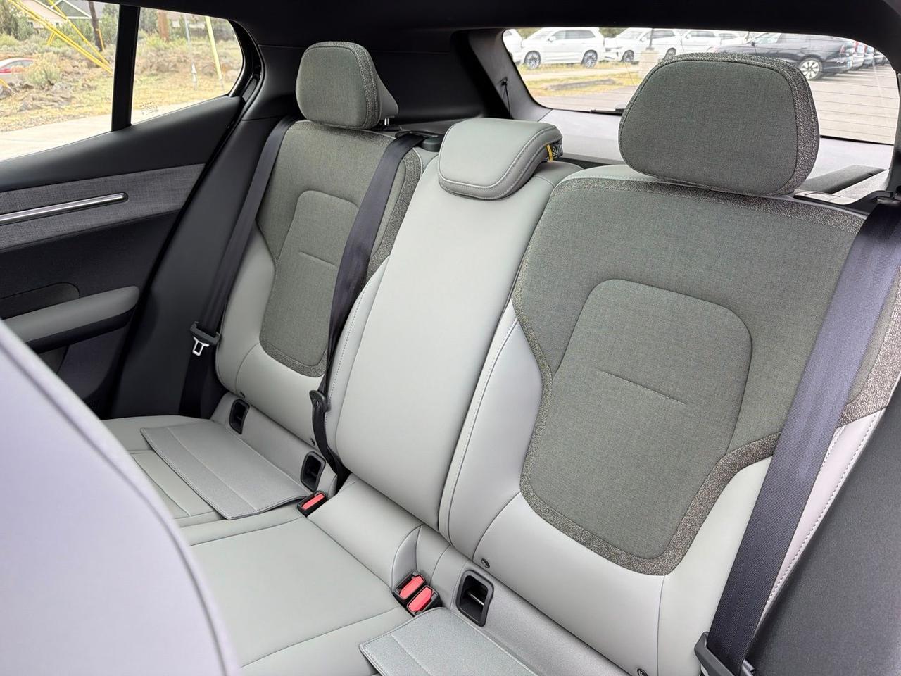 2026 Volvo EX30 Twin Motor Performance Ultra Bend OR