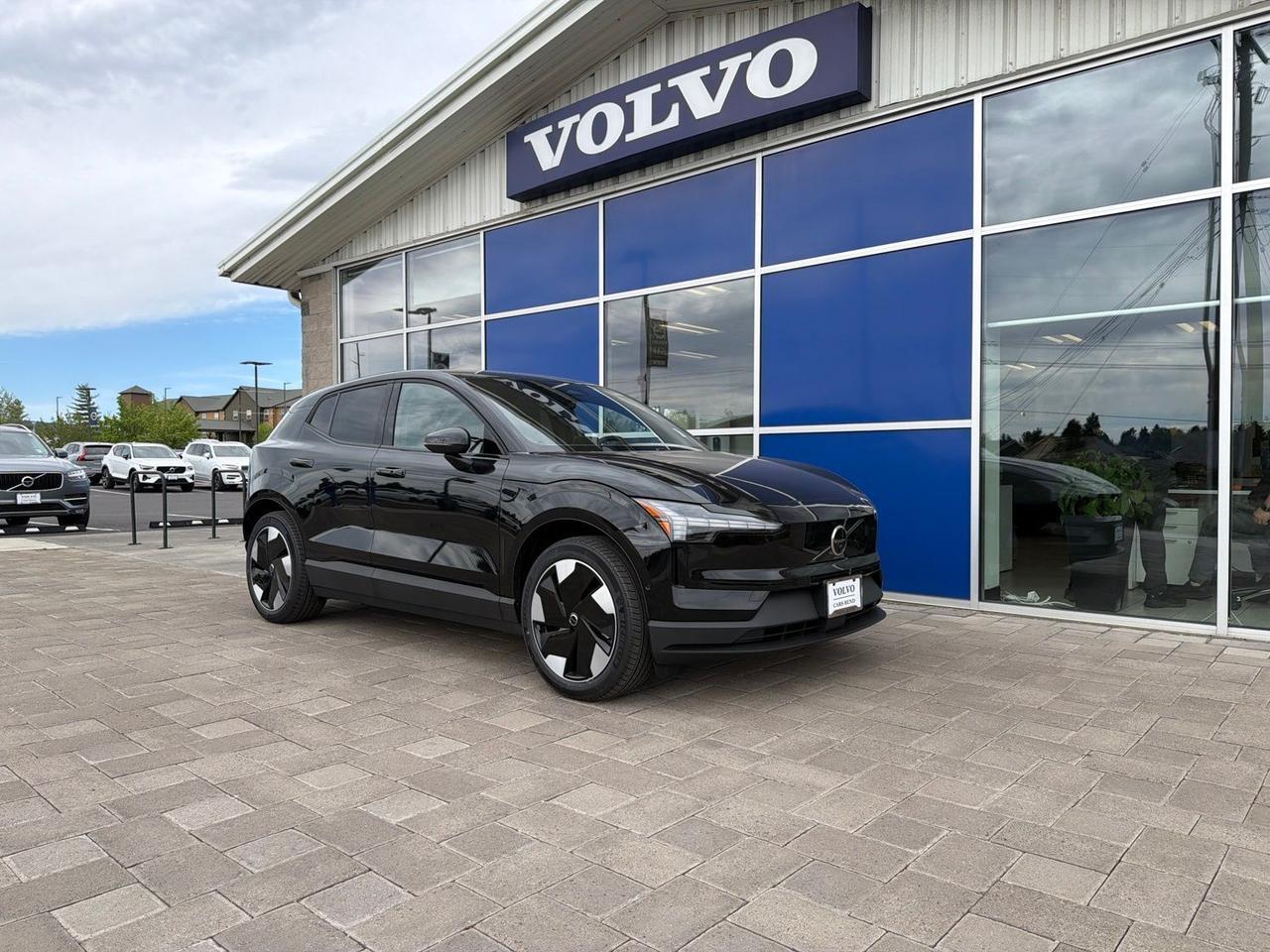 2026 Volvo EX30 Twin Motor Performance Ultra