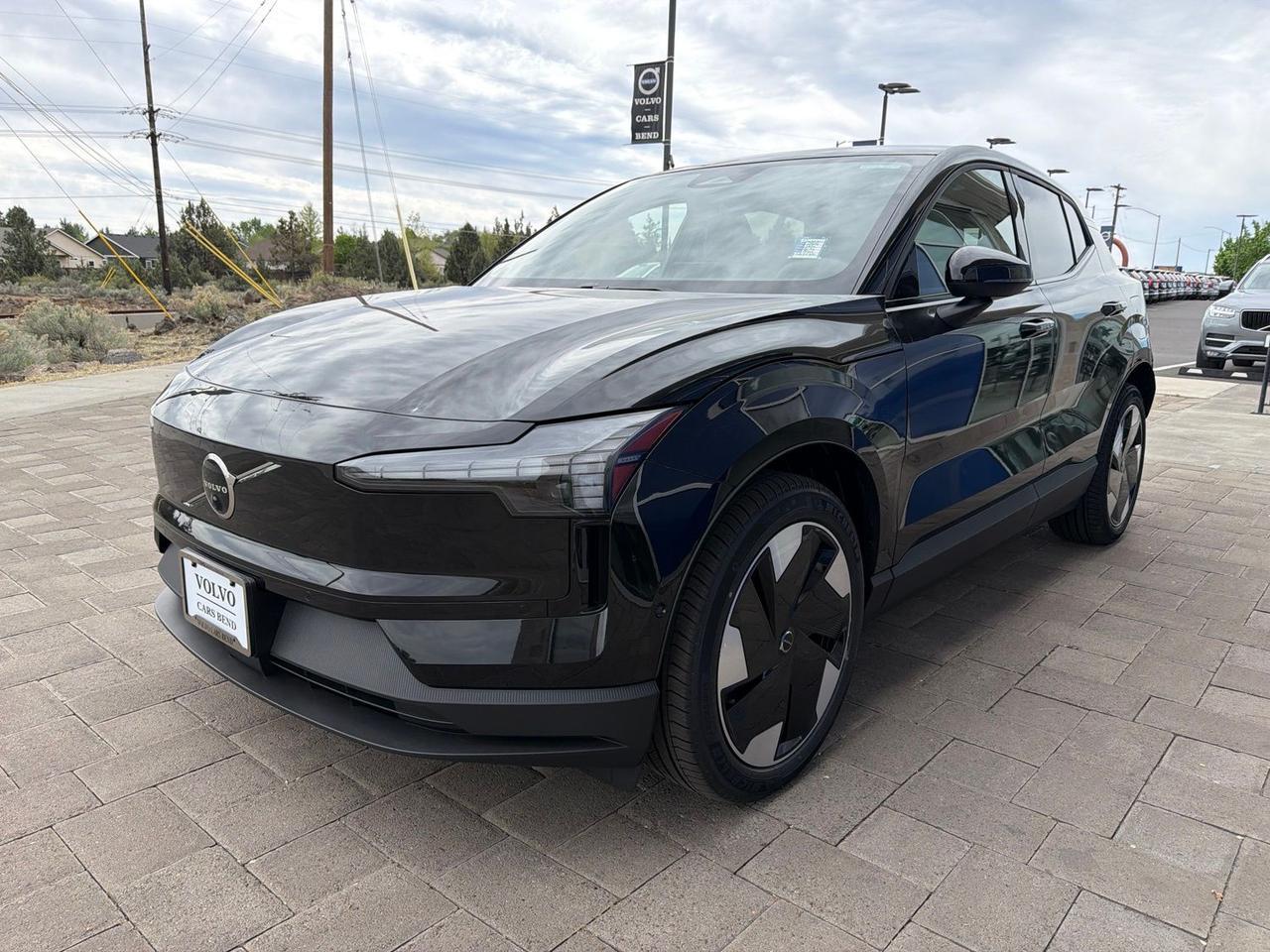 2026 Volvo EX30 Twin Motor Performance Ultra Bend OR