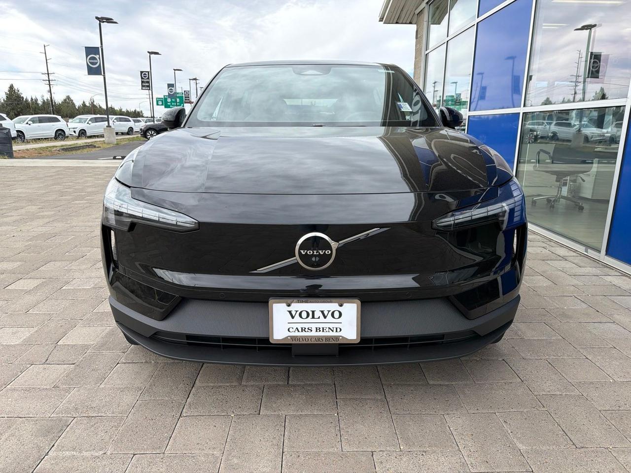 2026 Volvo EX30 Twin Motor Performance Ultra Bend OR