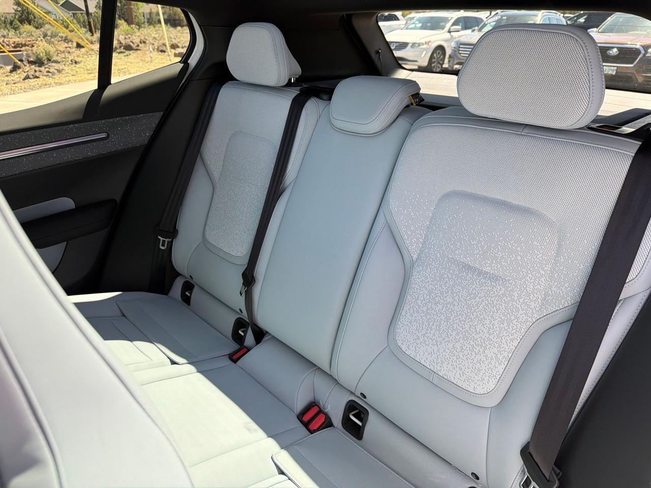 2026 Volvo EX30 Twin Motor Performance Ultra Bend OR