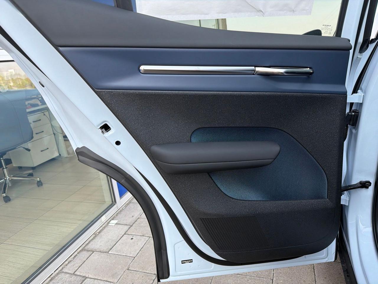 2026 Volvo EX30 Twin Motor Performance Ultra Bend OR