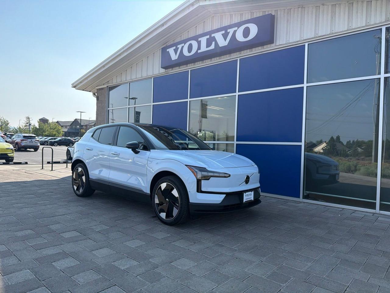 2026 Volvo EX30 Twin Motor Performance Ultra