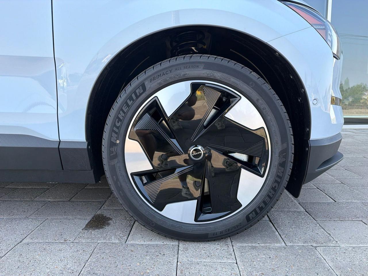 2026 Volvo EX30 Twin Motor Performance Ultra Bend OR